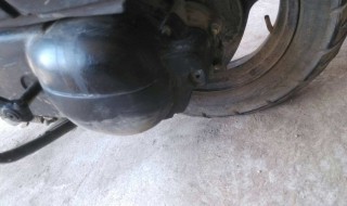 刹车漏油看哪里 方法非常简单