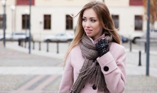 春天围巾的系法 手残党的春天到了