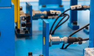 接近开关pnp和npn的区别 两者有什么不同