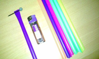 吸管怎么做一个小夹子 轻松搞定