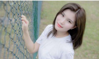 女性示爱方式 常见的4种示爱方式