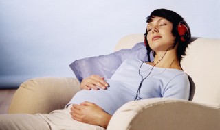 吃什么胎儿聪明 让宝宝从出生开始就快人一步