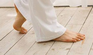 赤足有好处吗 有哪些好处呢