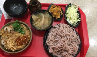 过手米线的酸水如何做 过手米线最简单的酸水做法