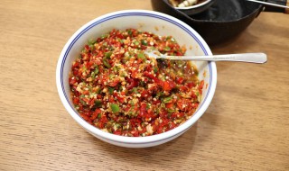 怎样做腌制辣椒酱 如何做腌制辣椒酱