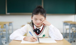 笑盈盈类似的词语 笑盈盈类似的词语精选