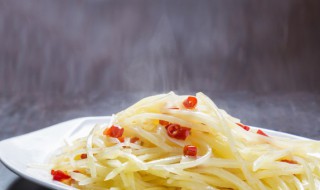 青椒土豆丝家常做法 青椒土豆丝做法步骤