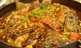 啤酒炖鱼的家常做法 怎么用啤酒炖鱼