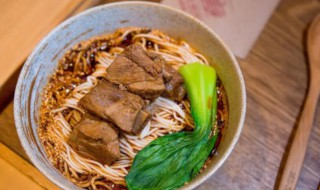 排骨面的家常做法 排骨面怎么做好吃