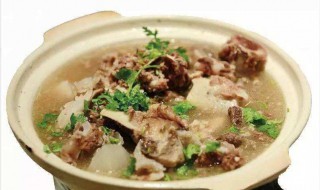 家常炖牛骨 怎么在家做好吃的炖牛骨