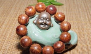 黄花梨手串怎么盘玩和保养 黄花梨手串保养的方法