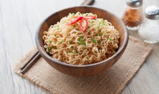 方便面平时怎么做 方便面的简单做法