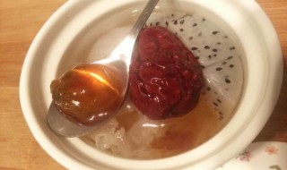 如何做火龙果汤 做火龙果汤的步骤