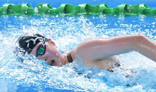 自由游呼吸技巧 游泳的妙招