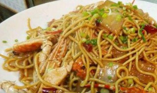 蟹棒炒面怎么做 做炒面的方法