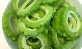 干煸苦瓜圈怎么做 干煸苦瓜圈怎么做好吃