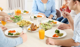 分享午餐唯美的句子 一句话晒午餐的句子