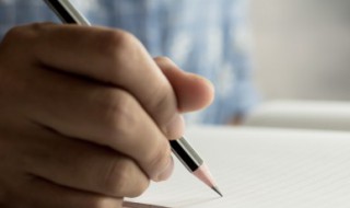 游泳的幽默风趣的句子 有关游泳的说说