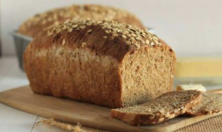 全麦面包为什么能减肥 全麦面包里边都有什么营养物质