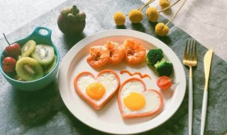 火腿肠煎鸡蛋如何做 火腿肠煎鸡蛋的教程