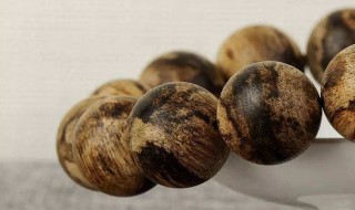 沉香木如何鉴别 沉香木如何鉴别教程