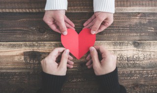 卡地亚钉子的爱情意义是什么 卡地亚钉子的爱情意义