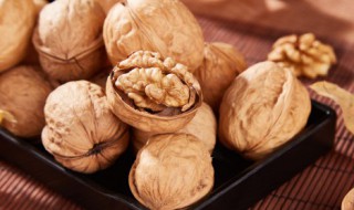 怎样挑选核桃储存 如何挑选核桃储存