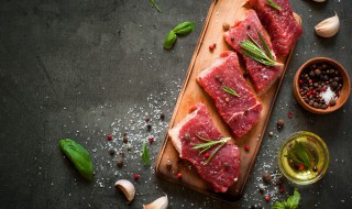 咖喱牛排饭简单做法 咖喱牛排饭怎么做