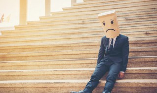 关于伤心的成语 表达伤心的成语