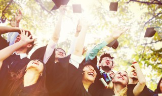 毕业朋友圈文案有哪些 适合发朋友圈的毕业文案
