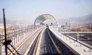 钱谷山站可以停车吗 关于青岛地铁11号线的简介信息