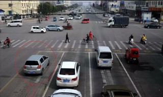 摄像头对着车头能拍出闯红灯吗 你知道吗