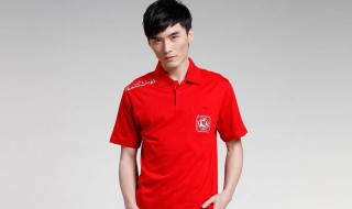 红色t桖配什么裤子 三个介绍带你引领潮流的风尚