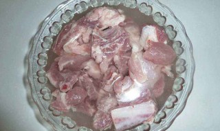 泡骨头怎样泡才干净 三分钟血水脏东西自动出来