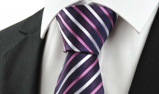 穿制服长袖扎领带吗 你学会了吗