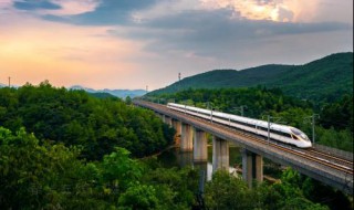高铁上怎么拍 高铁上手机拍照技巧