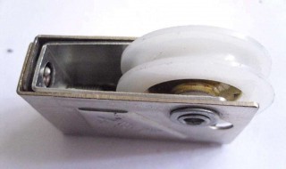 索拉窗滑轮安装步骤 详细步骤