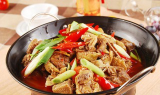 干锅鸭子怎么做好吃 如何做干锅鸭子