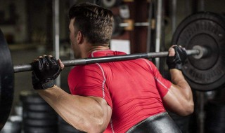 健身练背的方法 这样练很有效