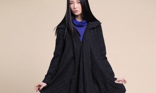 黑色大衣配什么颜色内搭 你更喜欢哪种