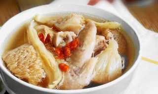 黄芪鸡汤的做法 大家可以试一下