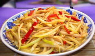 小炒鸡丝家常做法 你都学会了吗