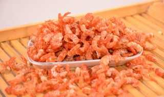 鲜海米炒西葫芦的做法 用鲜海米炒西葫芦鲜香味美,营养丰富