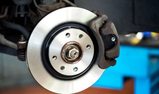 1094和153刹车片是一样大吗 汽车配件知识