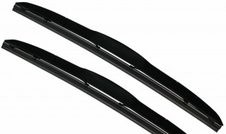 三段式雨刷和无骨区别 三段式雨刷和无骨有什么不同