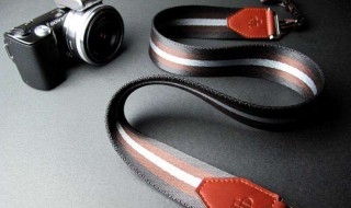 相机肩带怎么装 相机专用背带怎么安装