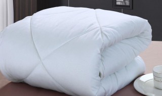 衣服做被子的方法 旧衣服做成被子教程