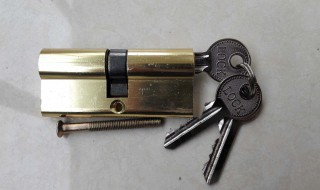 大门安锁紧如何调整 手把手教给大家