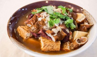 老北京卤煮火烧做法 原来是这样做的