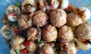 青椒炒牛肉丸正宗做法 青椒炒牛肉丸怎么做